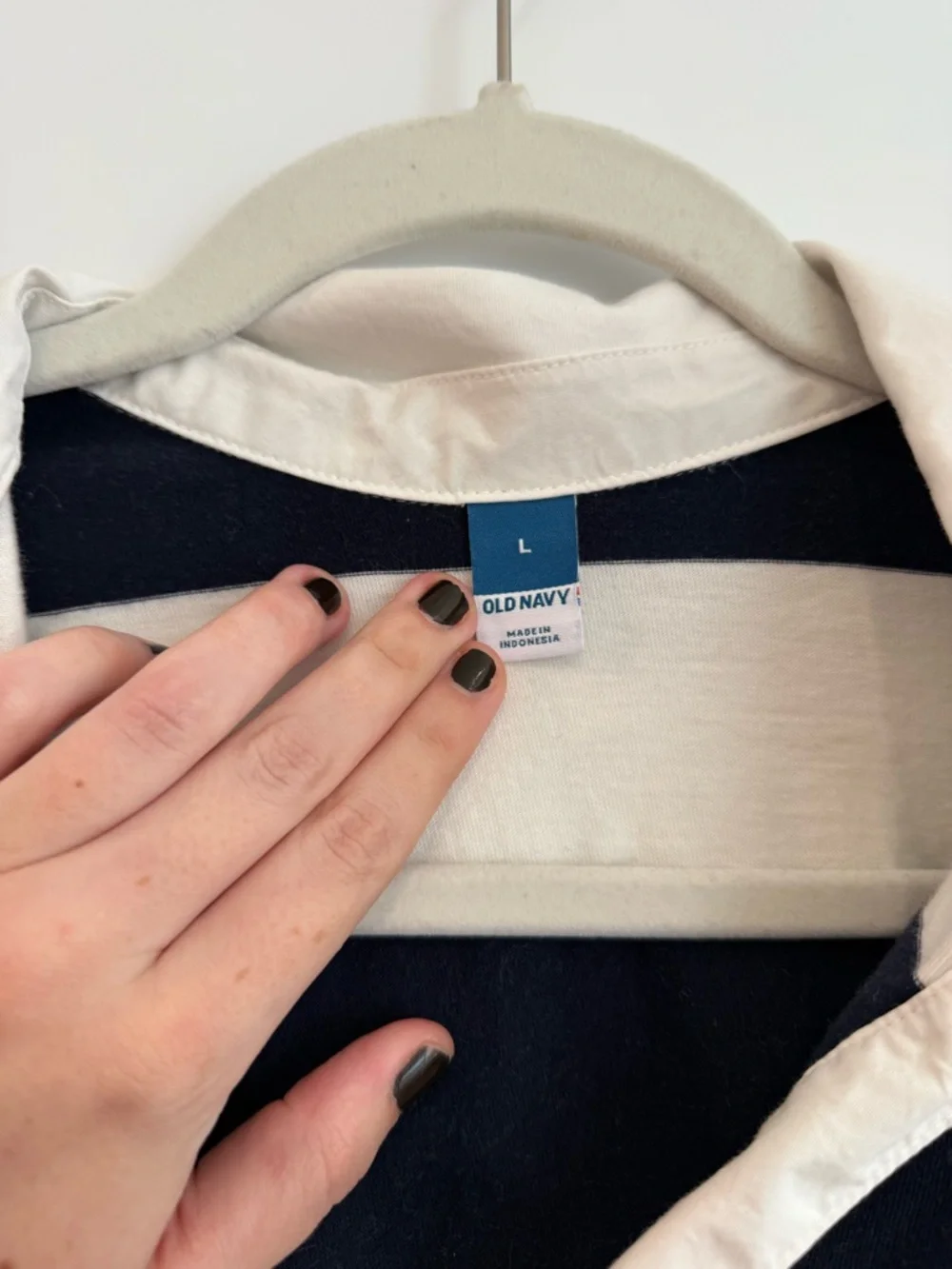 Old Navy Oversized Rugby Polo - Picture 2 of 5